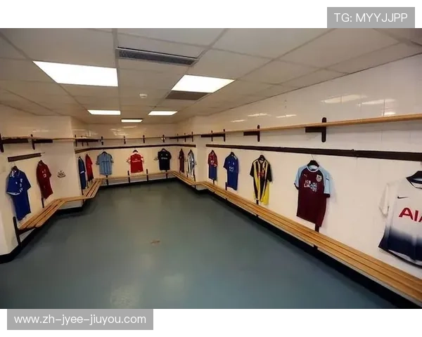 英超球员更衣室内不为人知的趣事盘点